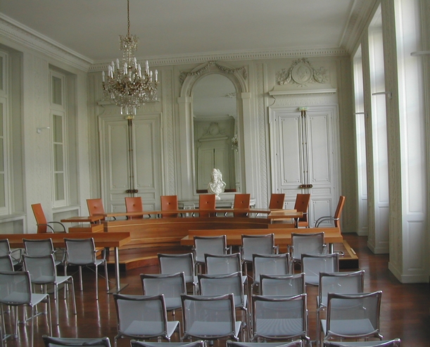 salle audience cours administrative d'appel de Bordeaux